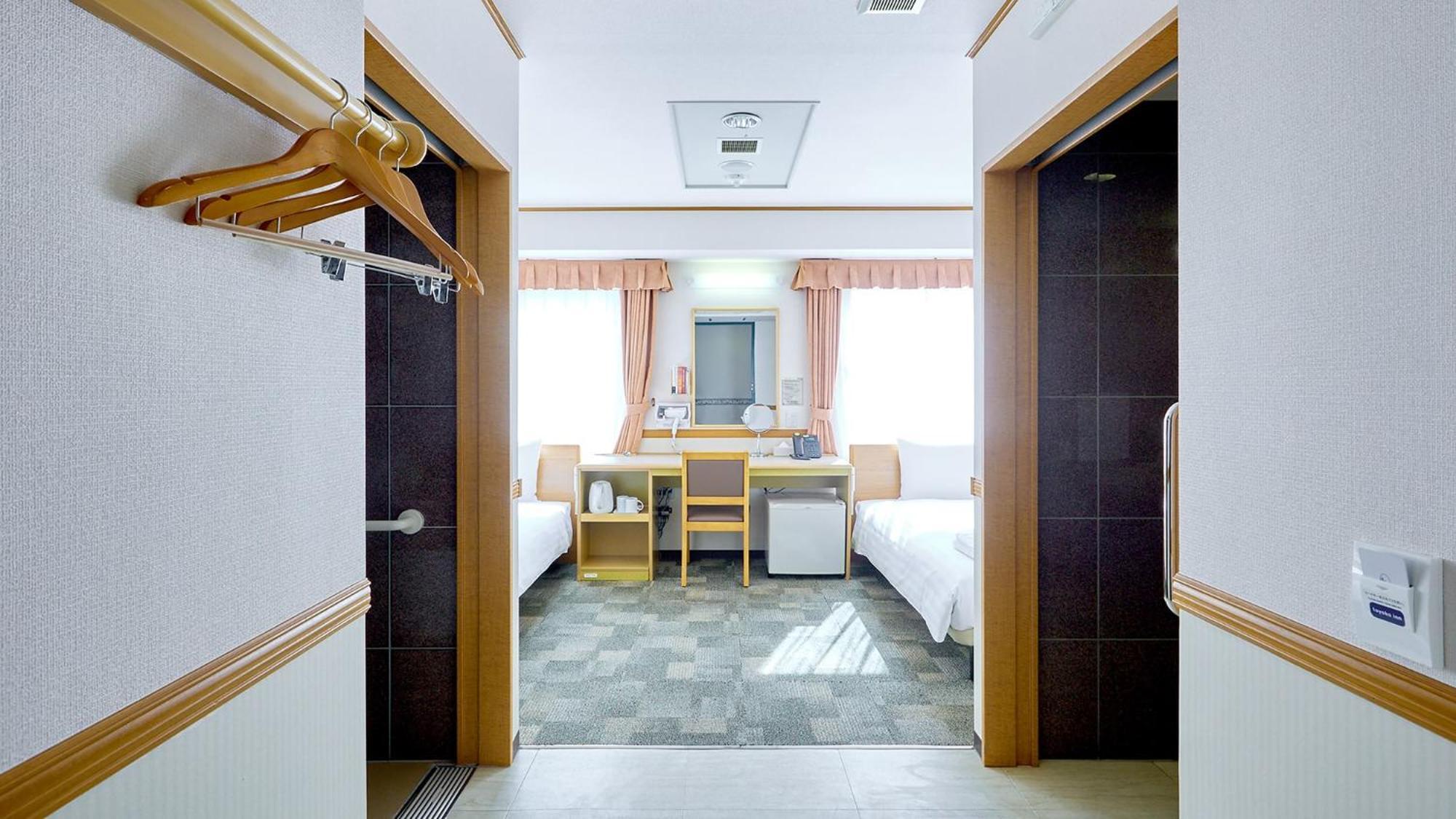 Toyoko Inn Sasebo Ekimae Exterior photo